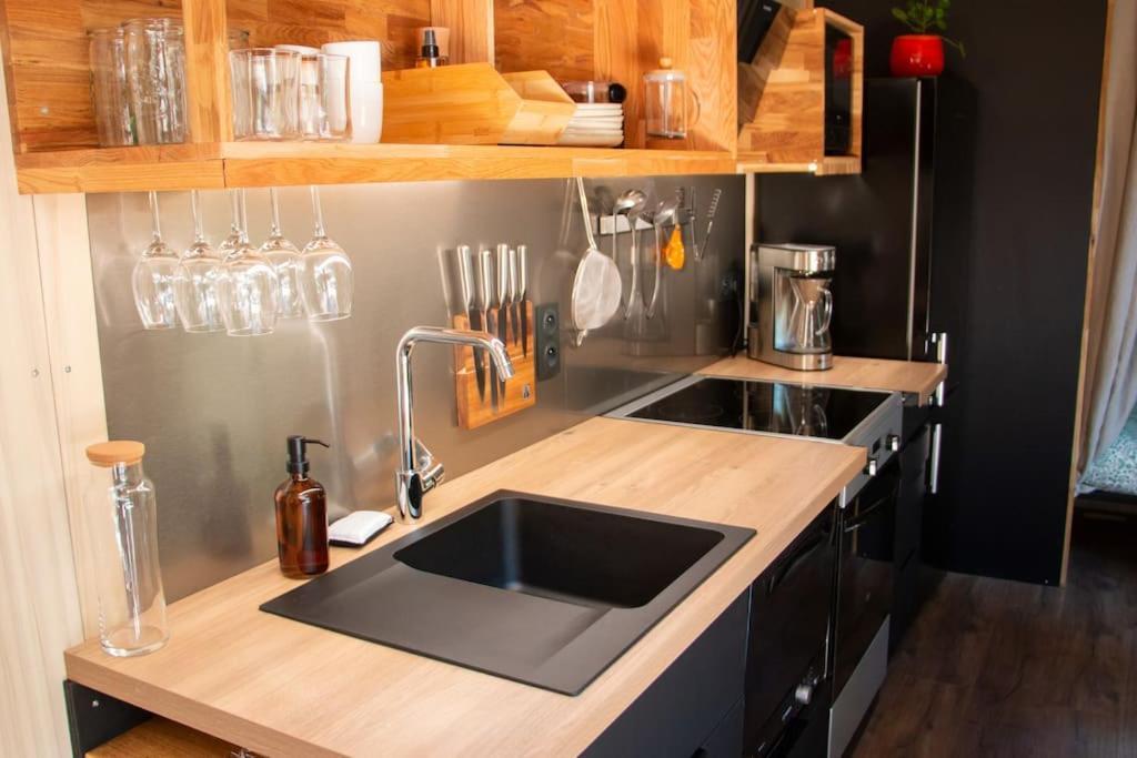 Vaimiti, cabane cosy sous les pins  Saint-Brévin-les-Pins Extérieur photo